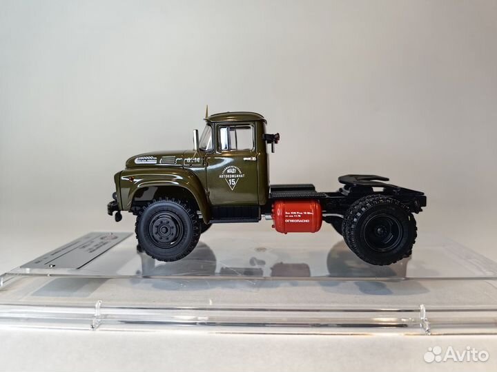 Масштабная модель Седельный тягач зил-130В1, 15-й