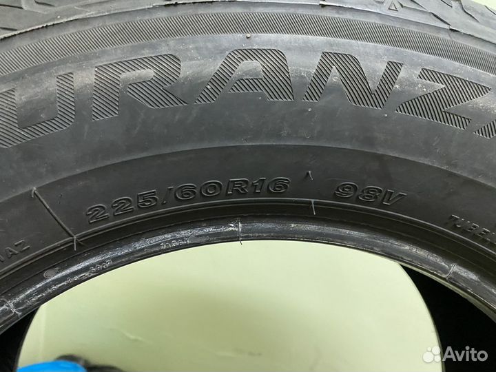 Bridgestone Turanza T001 225/60 R16