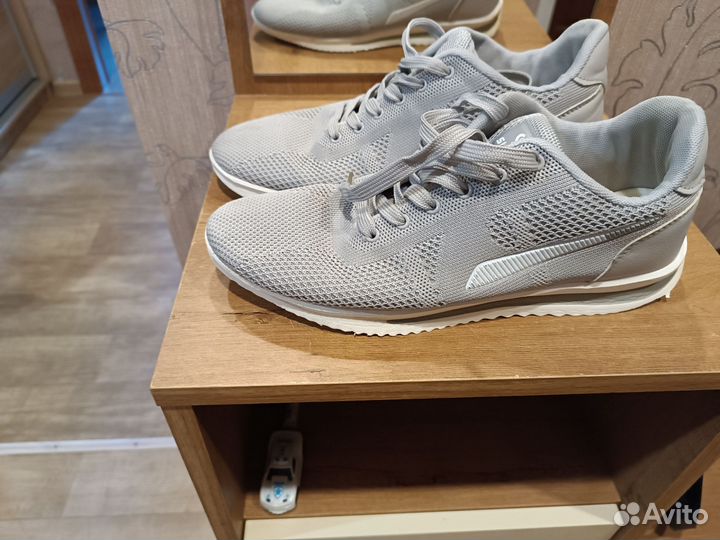 Кроссовки мужские бу