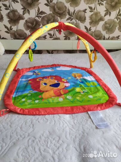 Развивающий коврик