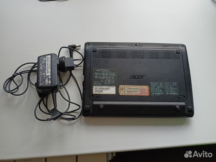 Нетбук Acer Aspire One D270
