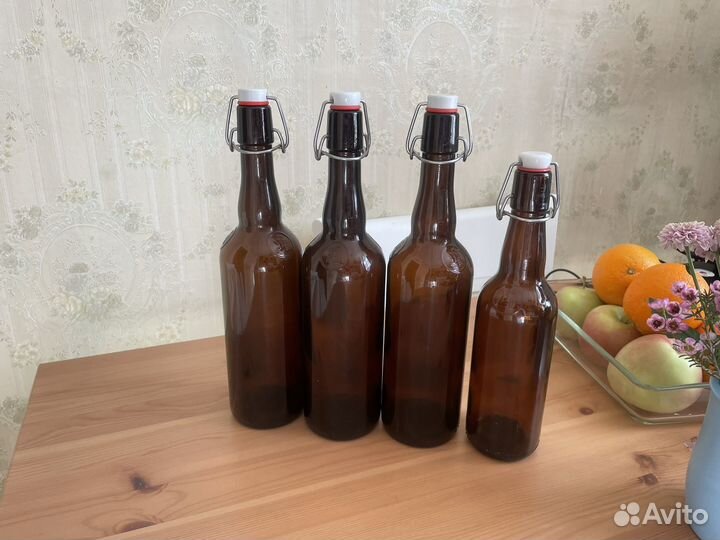 Бутылки с бугельной пробкой