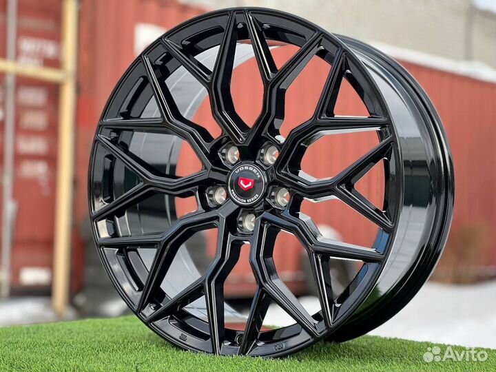 Диски Vossen HF-5 r18 5x114.3