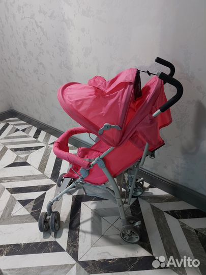 Прогулочная коляска трость