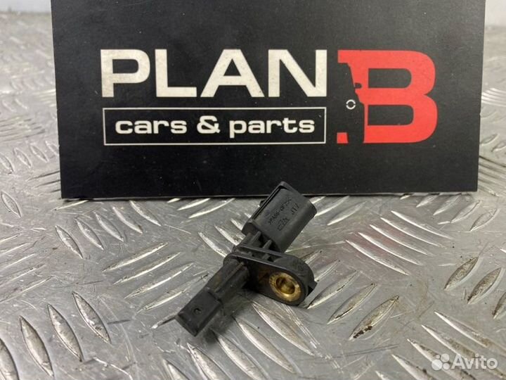 Датчик ABS передний правый Volkswagen Golf MK6