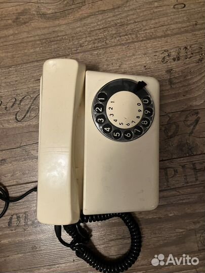 Дисковый телефон Германия белый