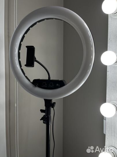 Профессиональный кольцевой свет