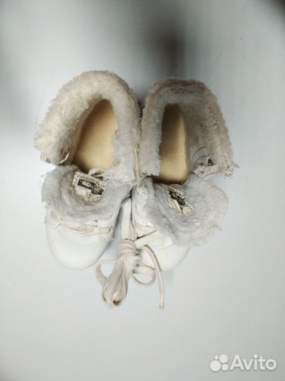 Продаю двухполозные коньки