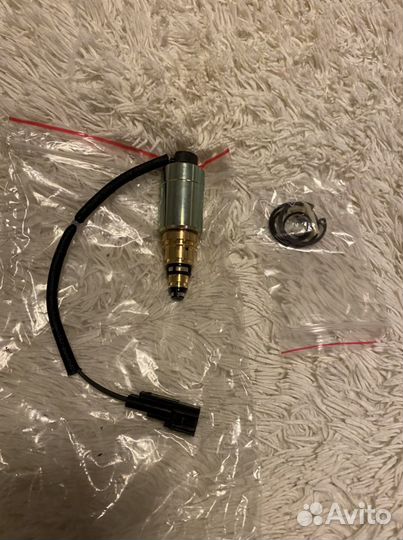 Volvo Клапан кондиционера 31305844