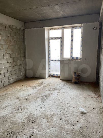 2-к. квартира, 84 м², 3/12 эт.