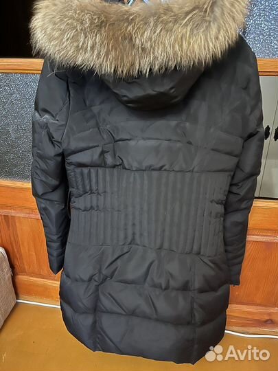 Пуховик женский