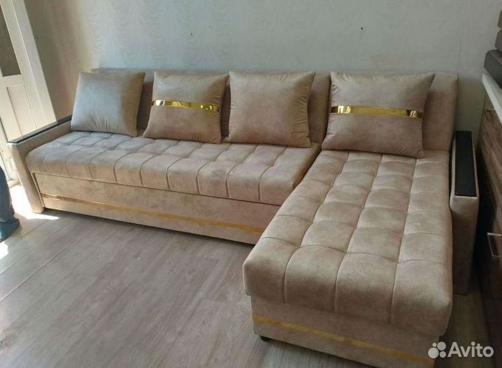 Угловой диван в наличии не б/у
