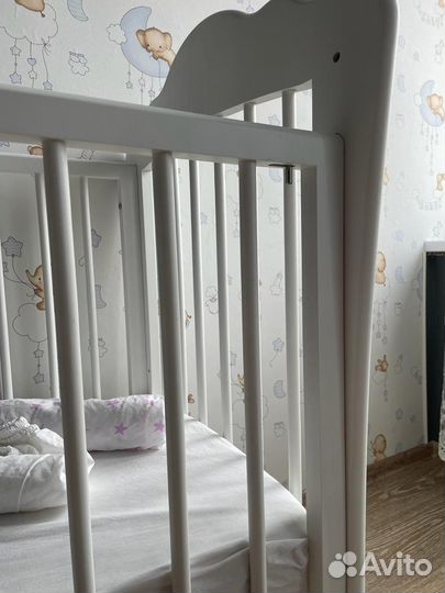 Детская кроватка