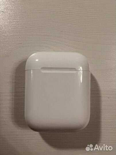 Беспроводные наушники apple airpods