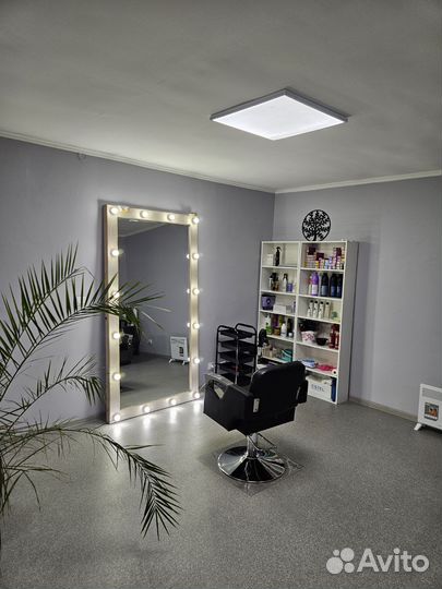 Зеркало напольное с подсветкой