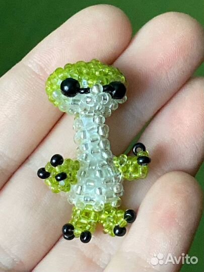 Игрушка бухарик из бисера