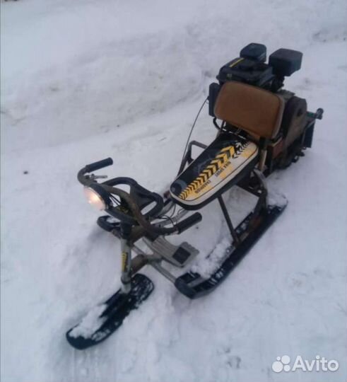 Детский снегокат с мотором