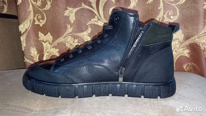 Ботинки мужские