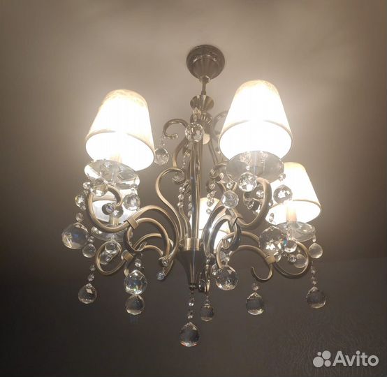 Люстра 5 ламп