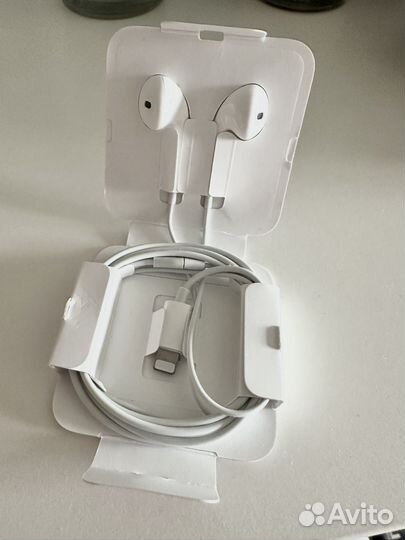 Наушники apple earpods