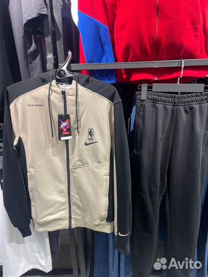 Спортивный костюм Nike NBA