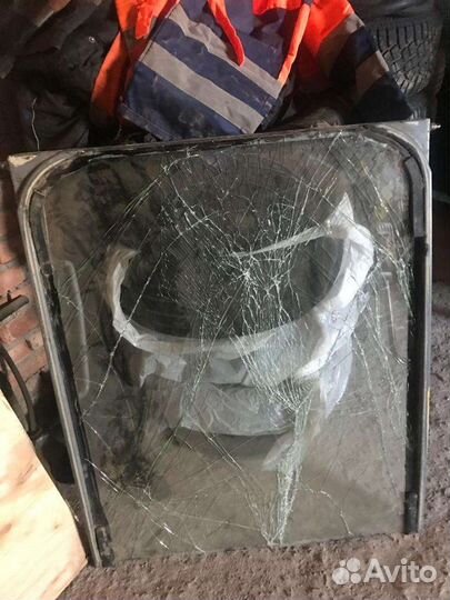 Рамка лобового стекла volvo