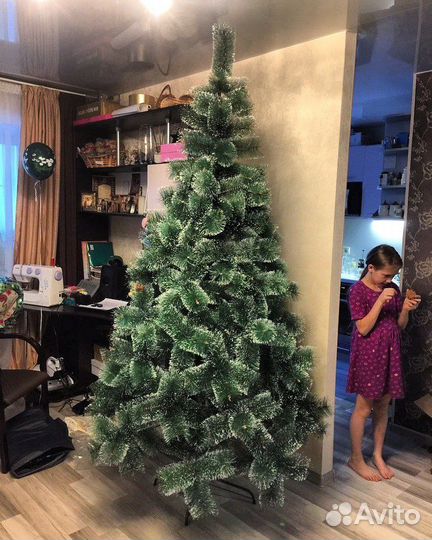 Елка искусственная Новые