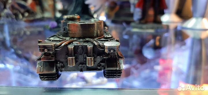 Немецкий тяжелый танк Тигр бронза