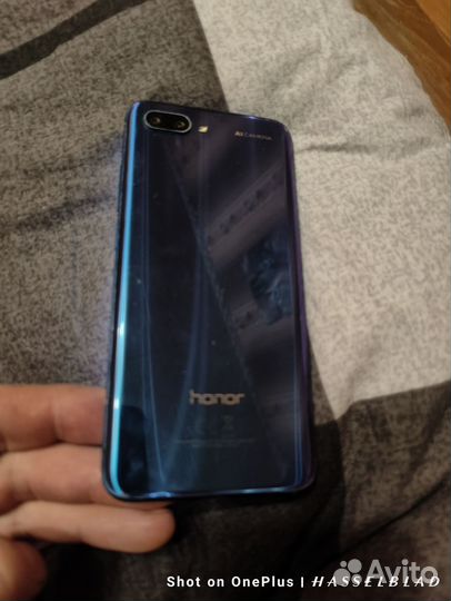 HONOR 10, 4/64 ГБ