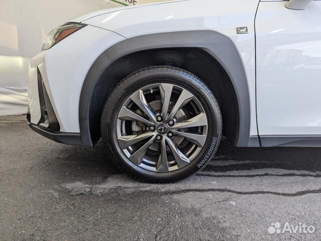 Lexus UX 2.0 CVT, 2020, 39 000 км