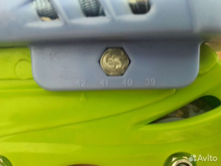 Коньки роликовые