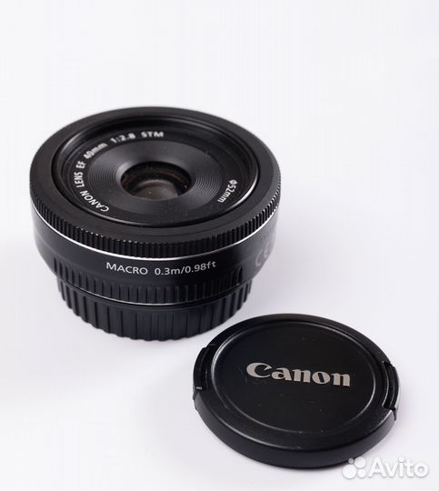 Canon EF 40mm f 2.8 stm