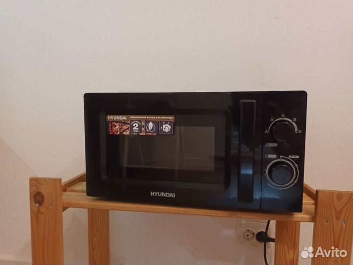 Микроволновая печь hyundai