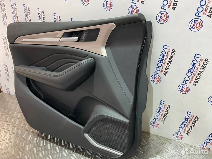 Обшивка двери Haval F7