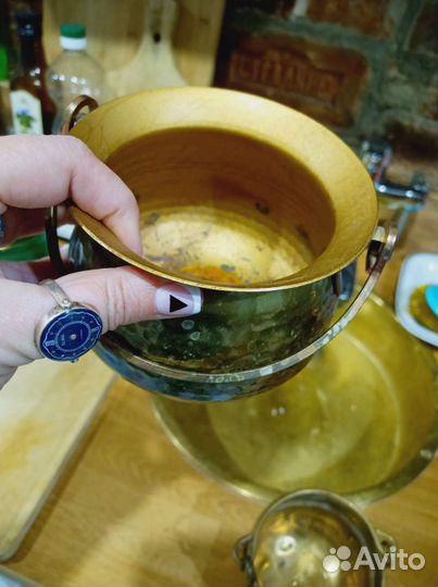 Латунное кашпо