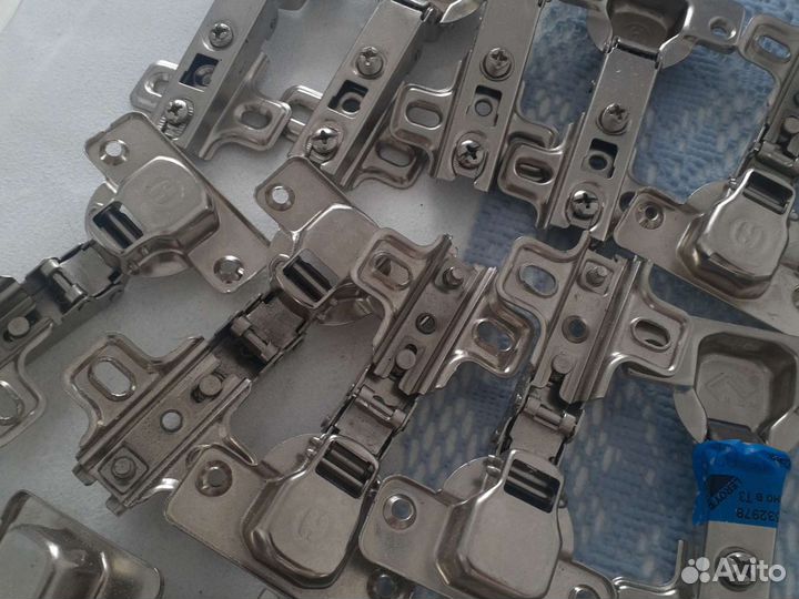 Петли мебельные