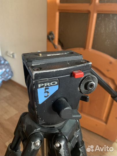 Штатив Manfrotto 351MVB