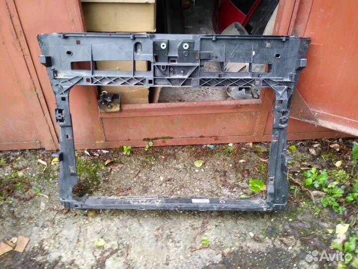 Панель передняя Skoda Karoq