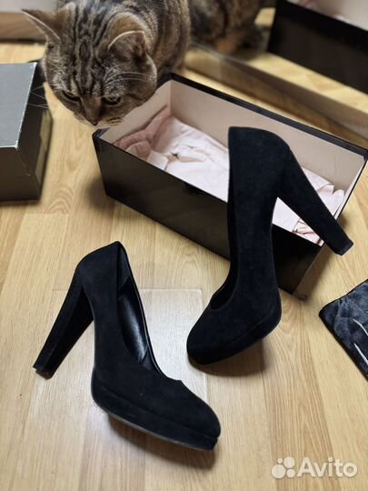 Туфли классические Le Silla 39 лодочки черные