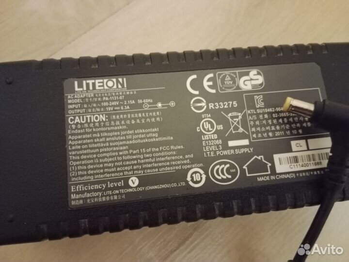 Блок питания 19V 6.3A (круглый разъем 5.5x2.5 мм)