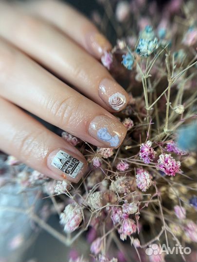 Маникюр и педикюр