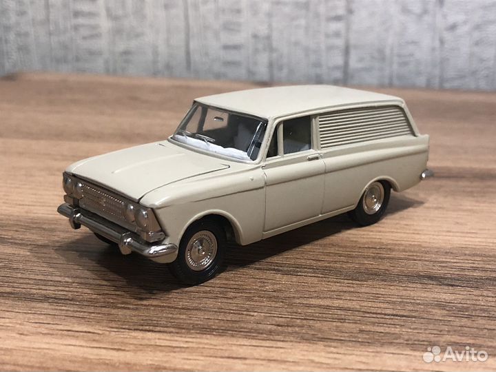 Мдель Москвич 433. Редкий цвет Состояние Новый