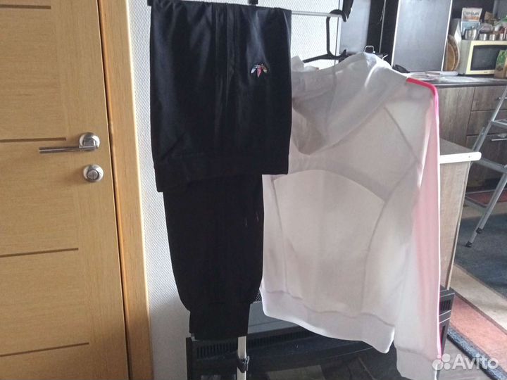 Женский спортивный костюм Adidas,белый,размер 46