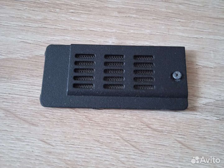 Крышка поддона Acer 5552G