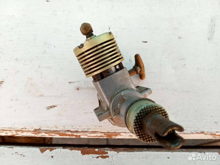 Двигатель для авиамодели