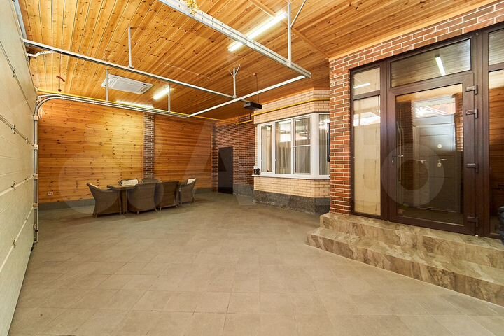 Коттедж 150 м² на участке 2,5 сот.