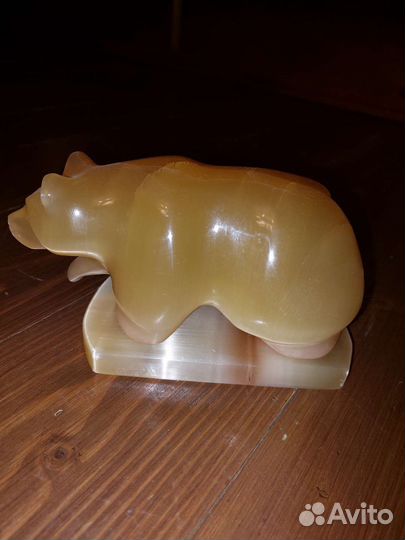 Статуэтка уральские самоцветы