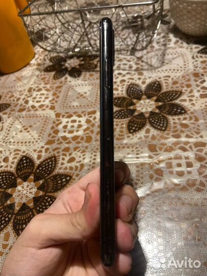 iPhone X, 64 ГБ
