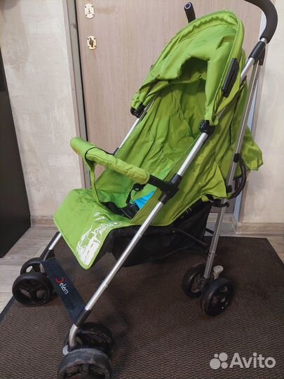 Продам прогулочную коляску трость