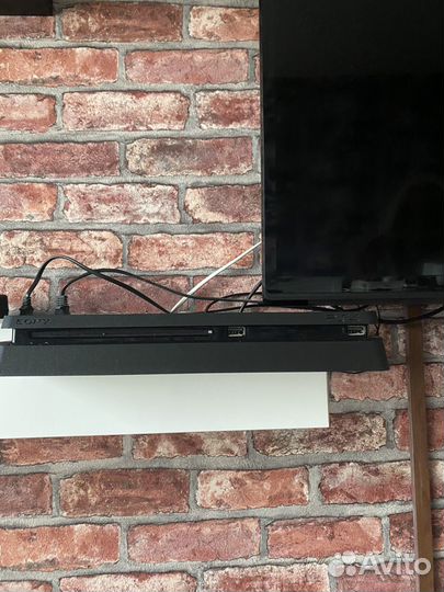 Sony PS4 slim 1tb